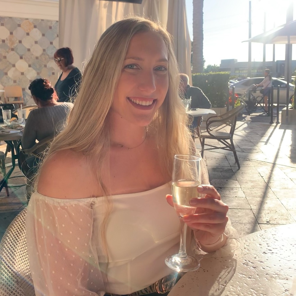 Meet your Posher, Jessica